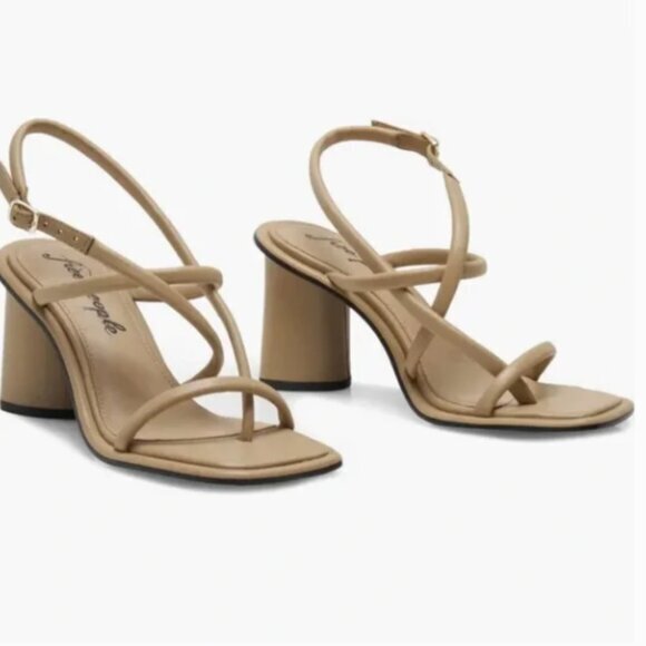 Free People Shoes - Free People Perth Sandal Beige Size 39 or 8.5